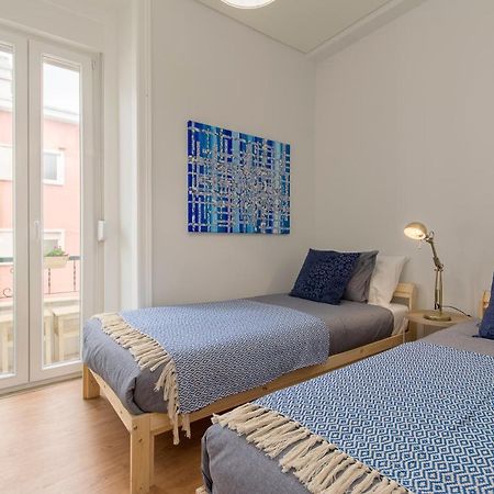 Charming Apartment For A Great Stay In Lisbona Esterno foto