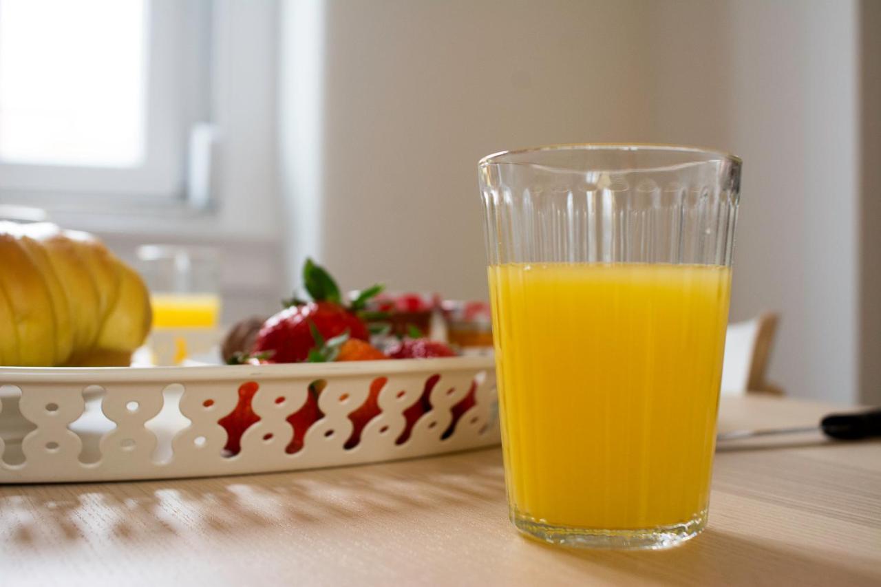 Charming Apartment For A Great Stay In Lisbona Esterno foto