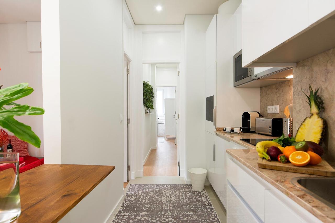 Charming Apartment For A Great Stay In Lisbona Esterno foto