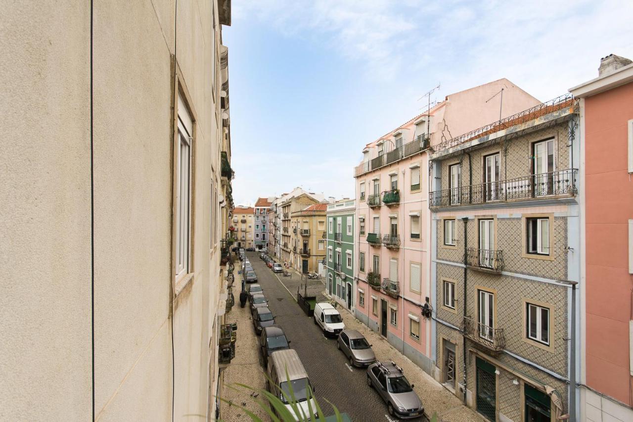 Charming Apartment For A Great Stay In Lisbona Esterno foto