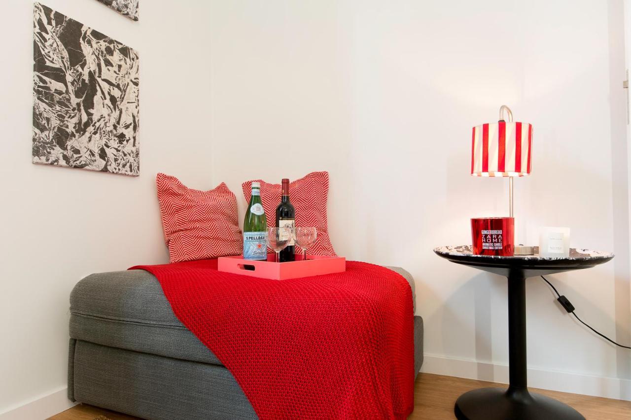 Charming Apartment For A Great Stay In Lisbona Esterno foto